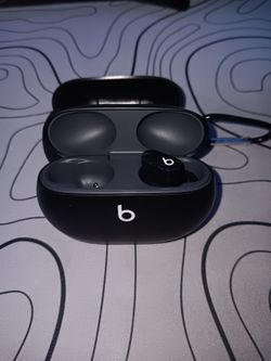 Beats Studio Buds