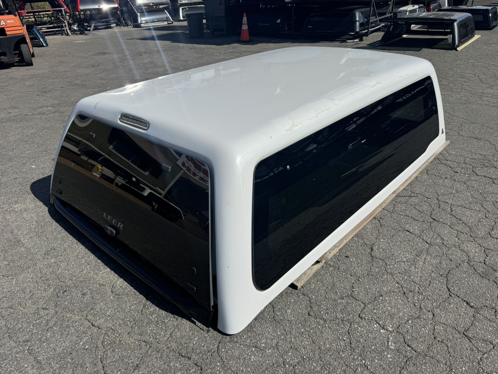 Ford F-350 Camper Shell— Ford F-250 Camper Shell