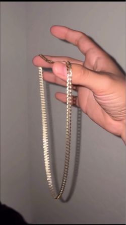 11.7 grams 10k yellow gold chain