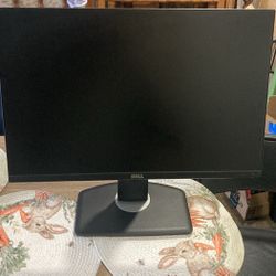 Dell Ultrasharp U2415b