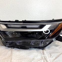 2022 - 2024 TOYOTA RAV4 SIDE LH HEADLIGHT OEM