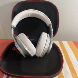 Beats Studio Wired Headphones with Case. 