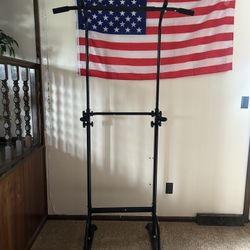 PULL UP / CHIN UP station