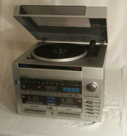 Sound Design Record Player / Turntable with AM/FM stereo receiver & dual cassette deck.