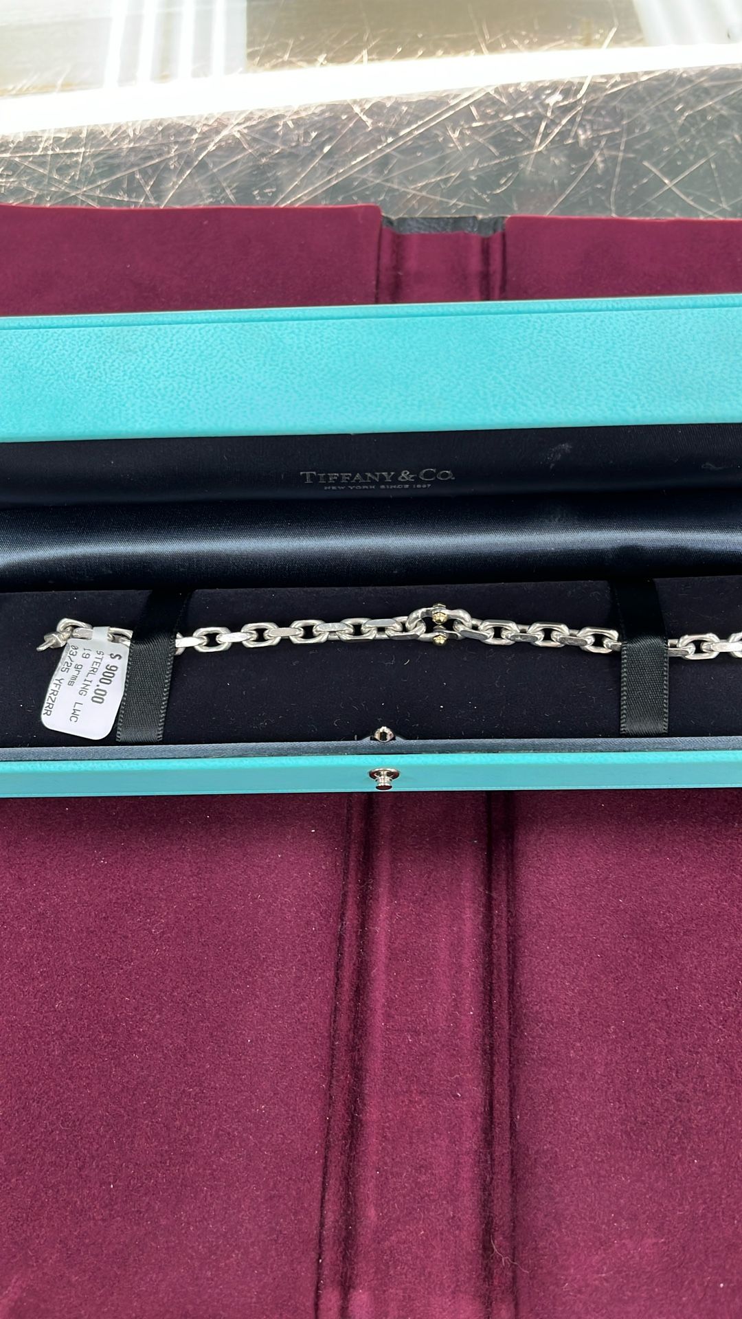 Tiffany Link Bracelet. Len: 7