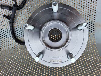 Brand new. Wheel hub. 5 Log. part number on hub.