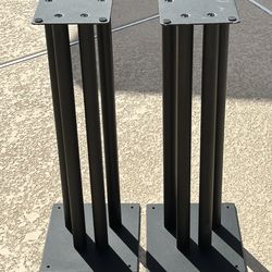 Black Speaker Stands