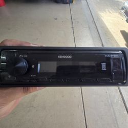 Kenwood Stereo