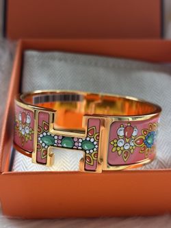 Brand New Authentic Hermes Tropique Clic Clac H Clic Bracelet Gold HW PM Size