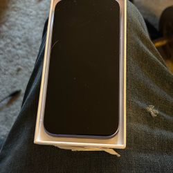 iPhone 16 Blue
