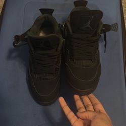 Black Cats Jordan 4