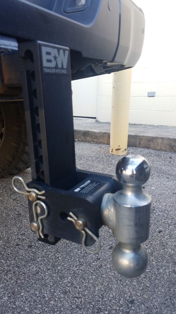 B&W Drop Hitch for Sale in San Antonio, TX OfferUp