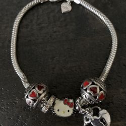 Kay Jewelers Hello Kitty Charm Bracelet 