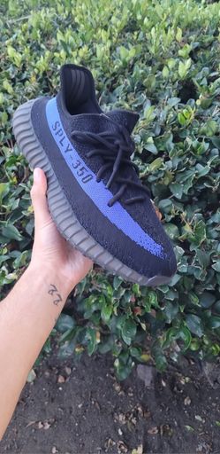 Adidas Yeezy 350 Boost V2 Dazblue 