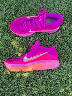 NIKE HUSTLE 3