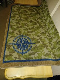 Kids camo rug. Like new