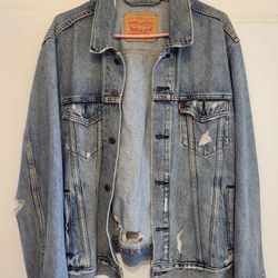 Mens LEVIS DENIM JACKET large