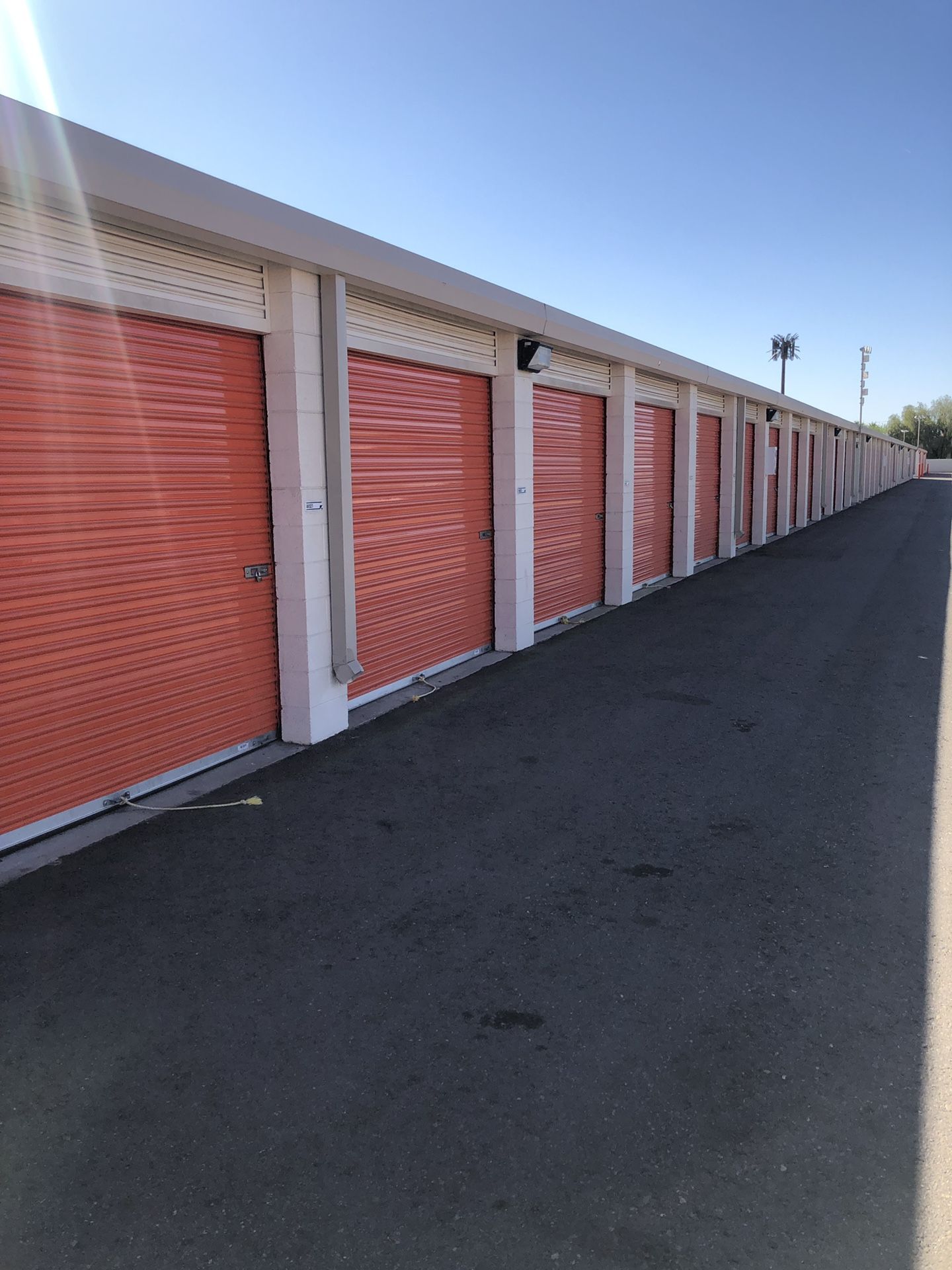 Storage Unit up for bids for Sale in Phoenix, AZ OfferUp