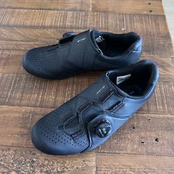 Cycling shoes Shimano BOA RC3  size 39