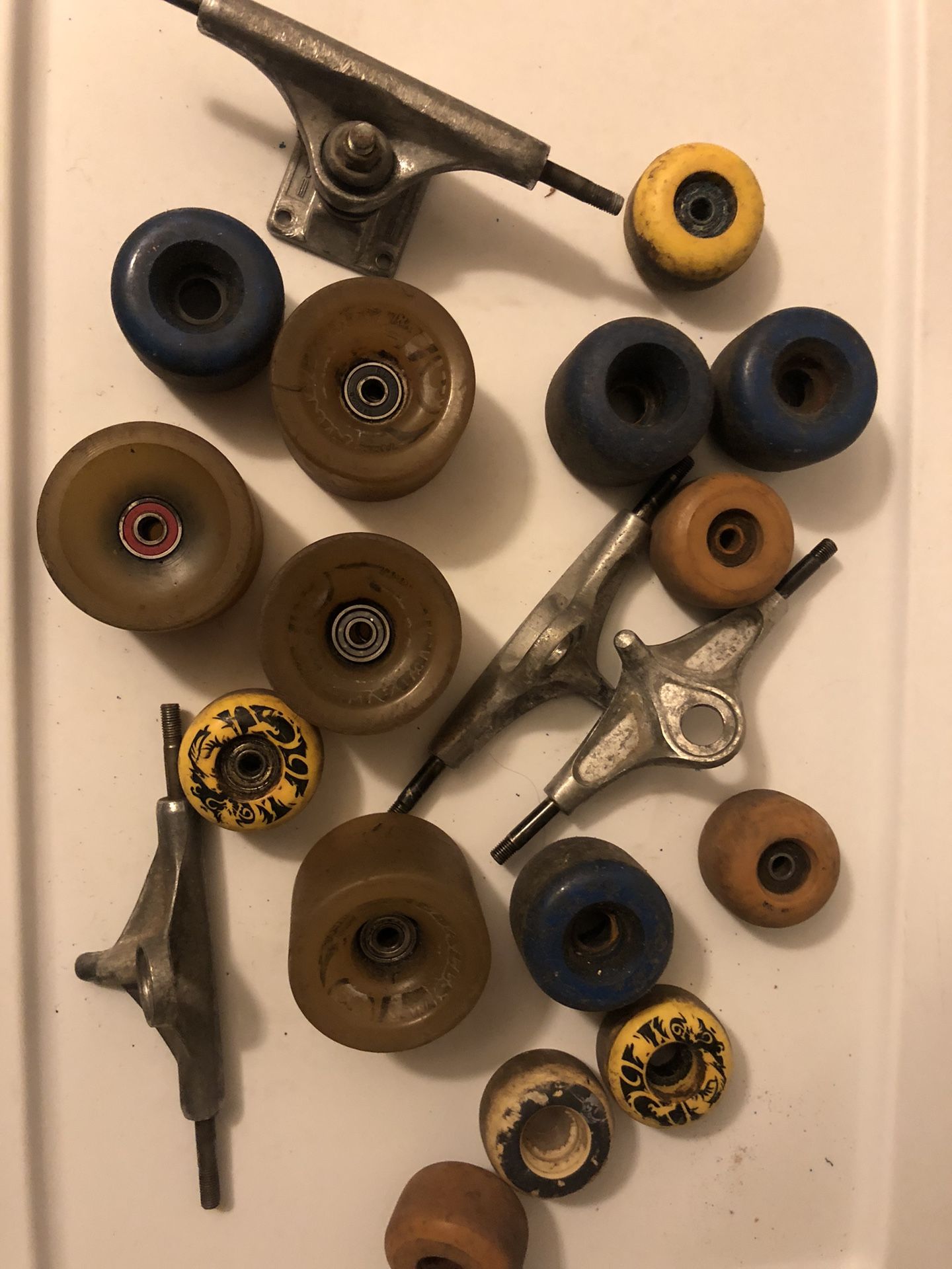 Skateboard Parts 30 Pieces