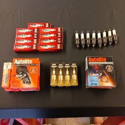 Spark Plugs Several Sets And Brands