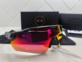 NEW Oakley Radar EV Path Sunglasses with Prizm Lens 009208
