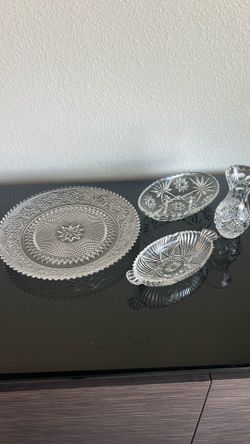 4 piece collection of Vintage Crystal/glass