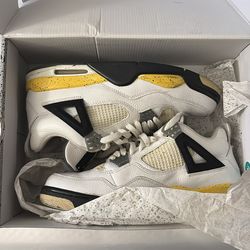Retro Jordan 4s Original