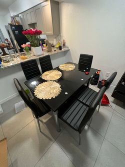 Dining set, ask for the price.