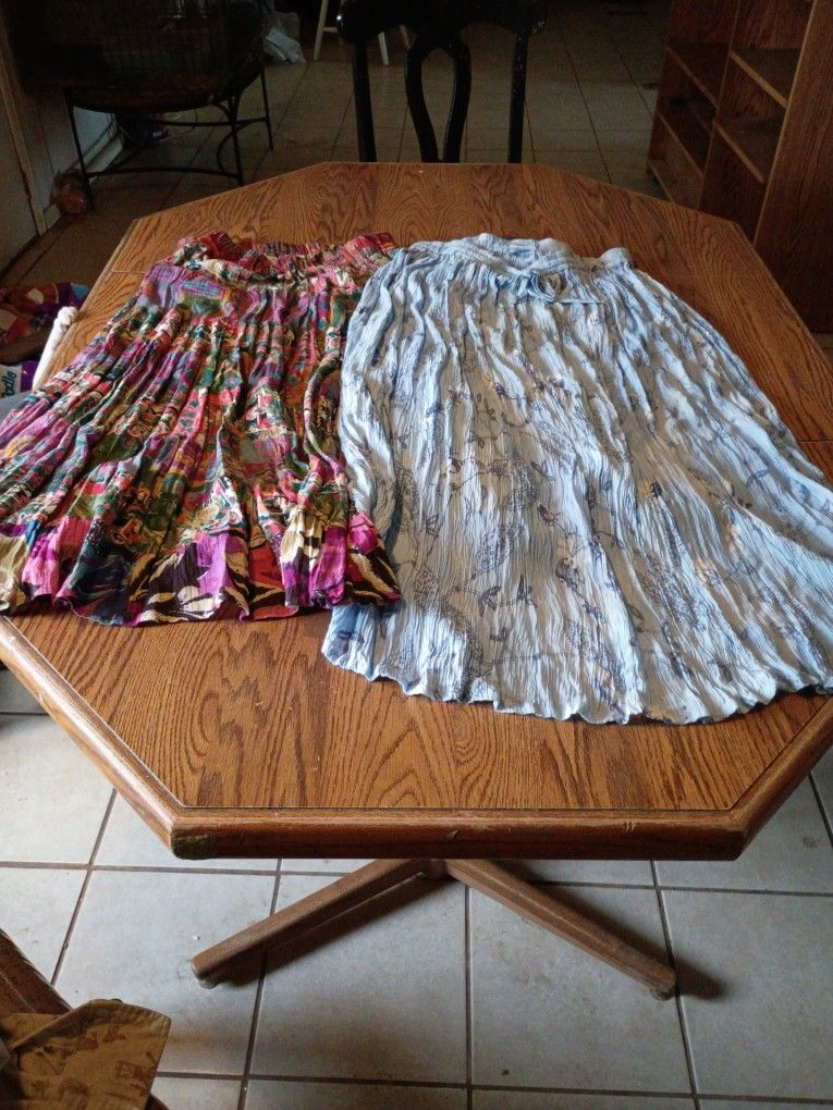 Women's Skirts