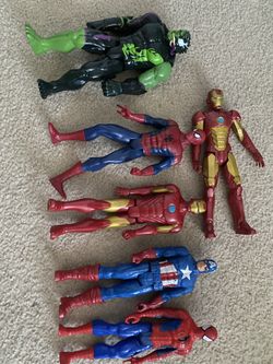ACTION FIGURES