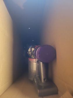 Dyson V8 Cordless Stick Vacuum