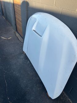 Srt hood