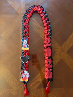 Graduation leis