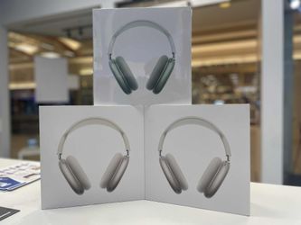 Apple Airpods Max (USB-C) - Pay $5 DOWN AVAILABLE - NO CREDIT NEEDED