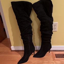 Express Thigh High Slouch Boots Black Faux Suede Size 9.5 EUC