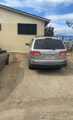 2002 Toyota Sienna