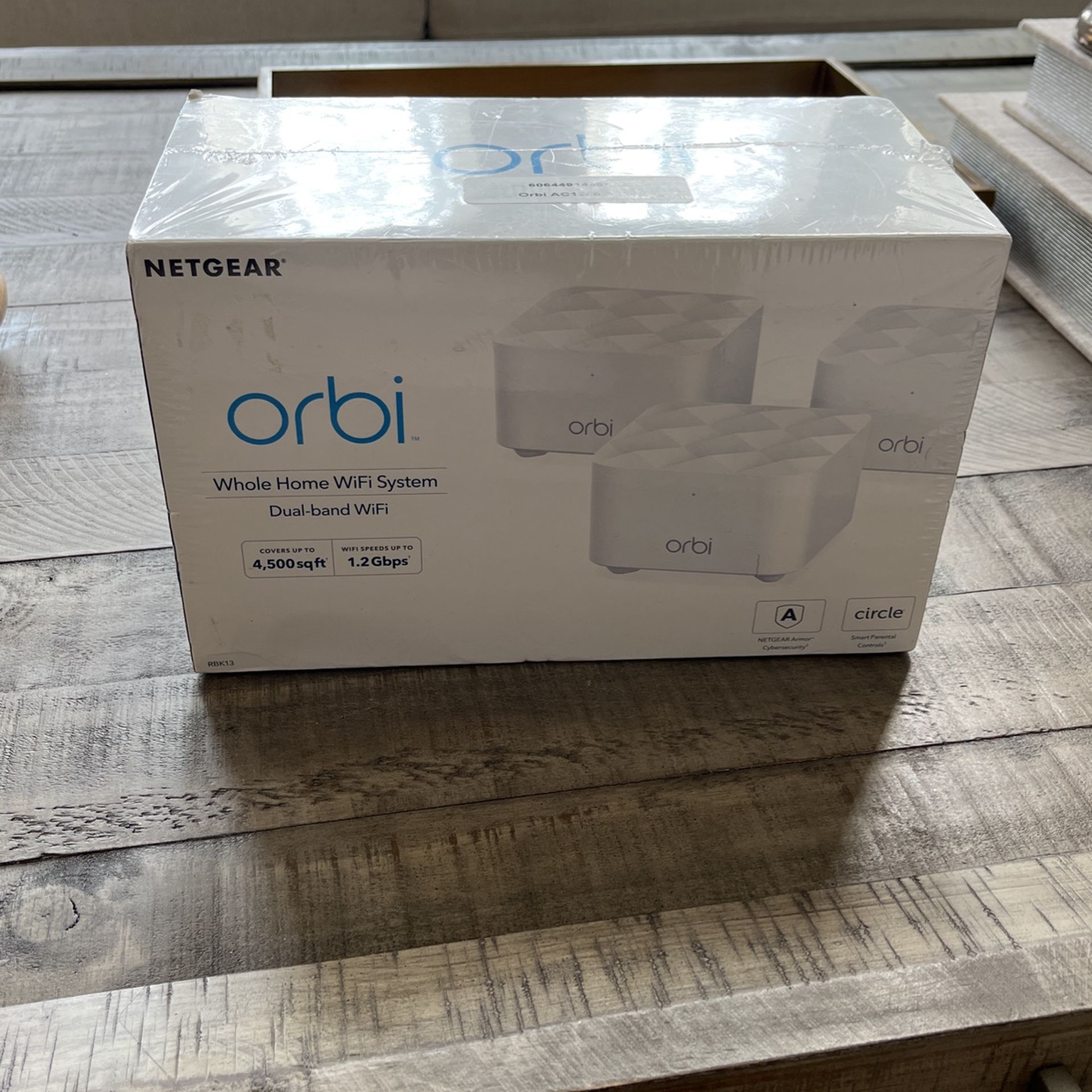 BRAND NEW $100 NETGEAR WIFI EXTENDER SYSTEM FOR ONLY $75