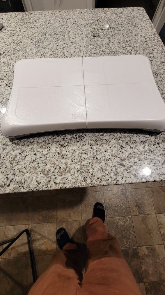 Wii Balance Board(JUST THE BOARD)