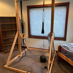 Pull-up Bar And Weight System