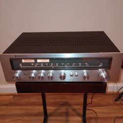 **VINTAGE**. KENWOOD  KR-3090  Stereo Receiver 