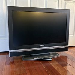 SYLVANIA LC320SS8 32” LCD Television 