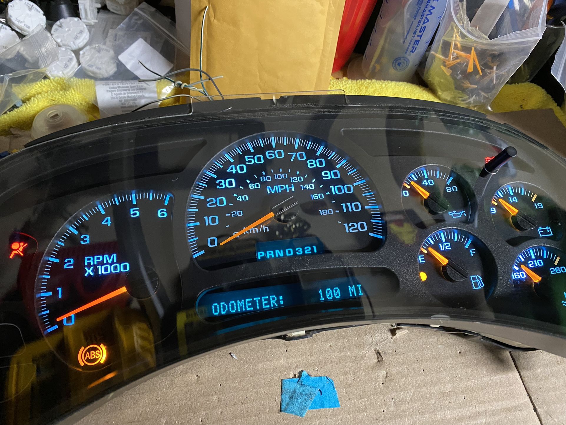 2003 2004 Chevy Silverado Tahoe Suburban Instrument Cluster Speedometer