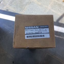 82876-9NB0A 16-20 Infiniti QX60 Right Rear Lower Molding