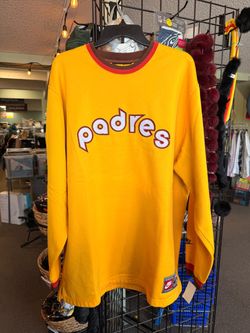 San Diego PadresMens XL long-sleeve vintage pullover with brown and orange striped ribbed collar and cuffs