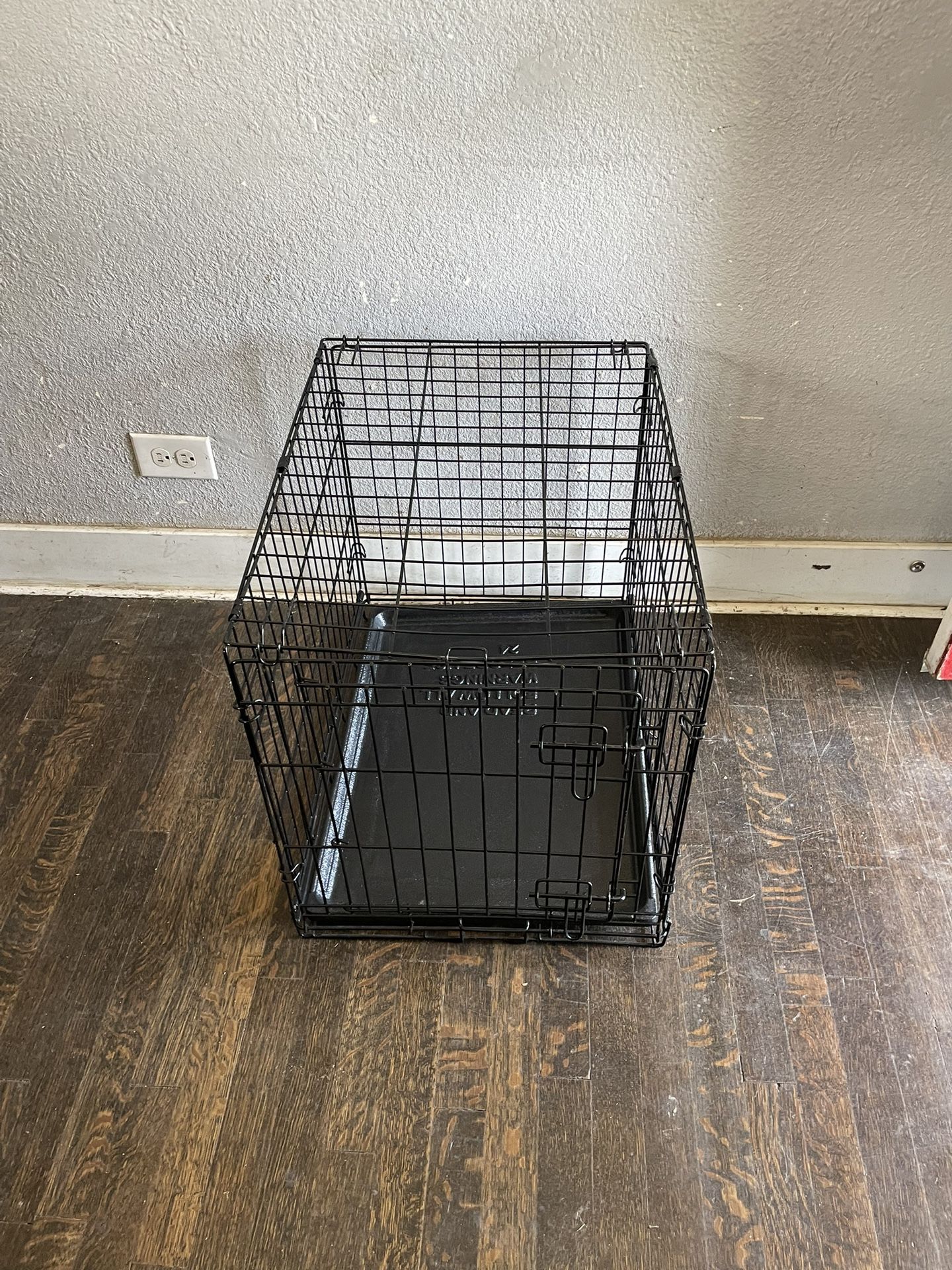 Folding Dog crate -24”L x18”Wx 20”H