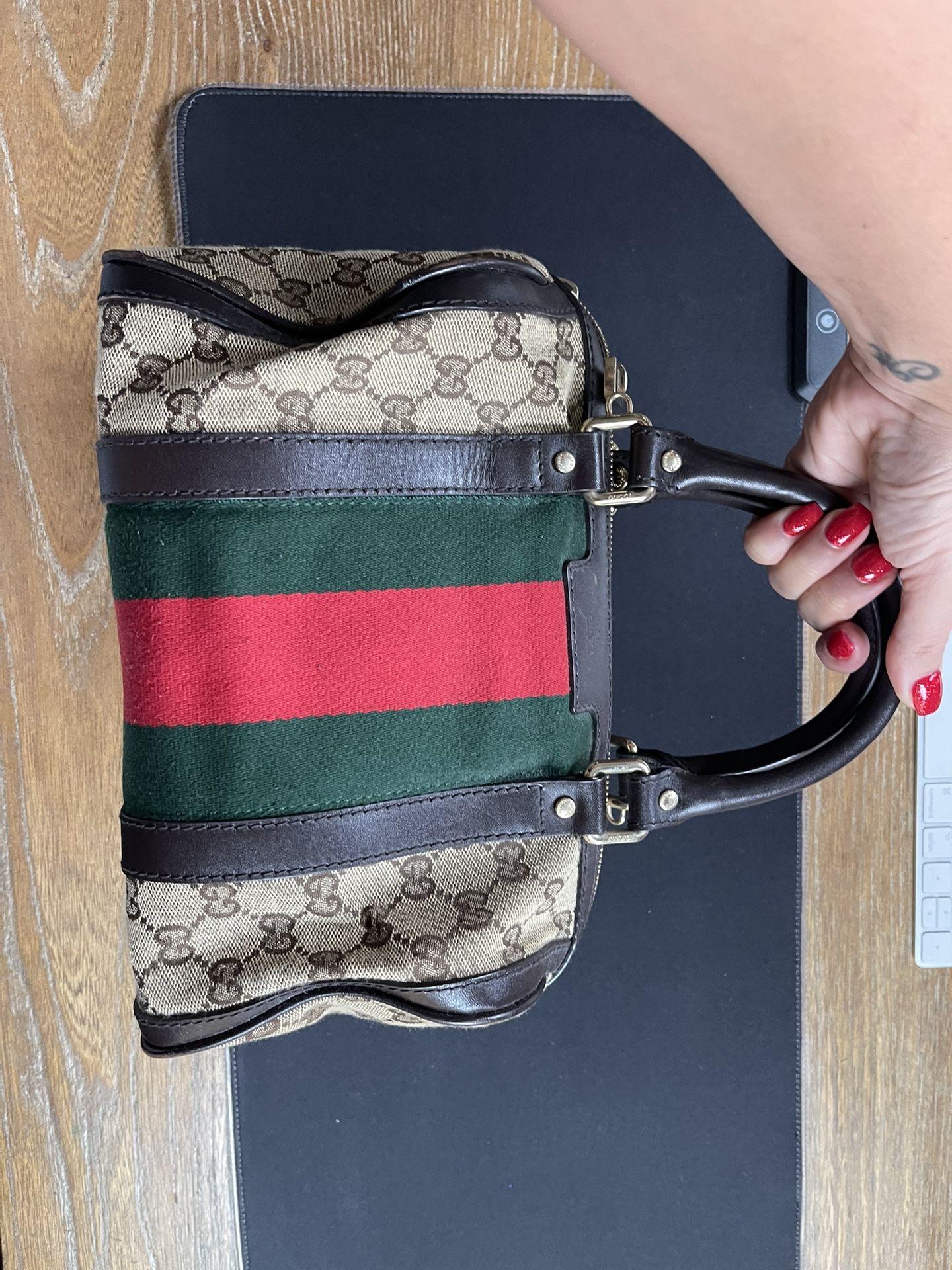 Authentic Gucci Vintage Bag