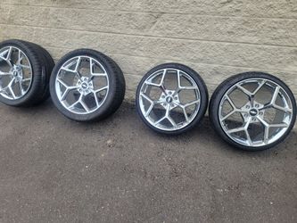 Set of 4 Chevrolet Chrome Wheels with Tires