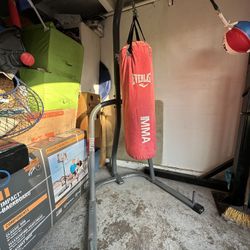 Ever last Punching Bag Stand With Bag