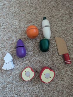Wooden baby toy